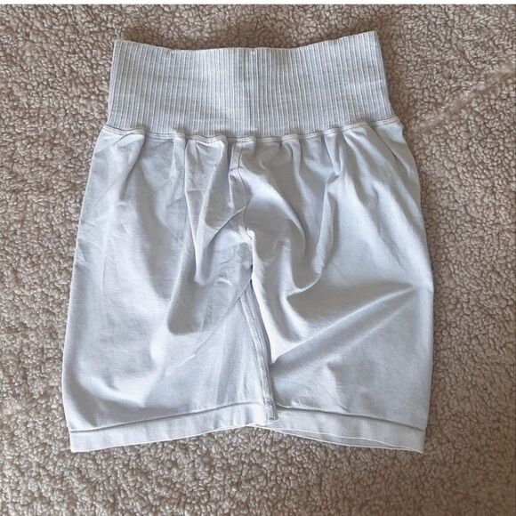 Free People Movement Good Karma Rouched Shorts NWOT (#1) - Picture 2 of 3